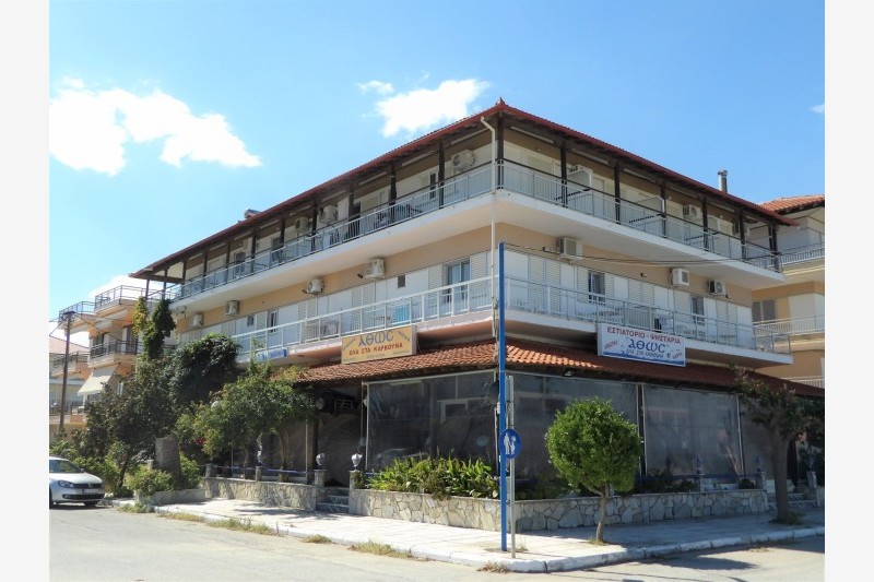 Vila athos 2 vos travel letovanje1
