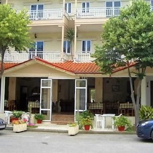 vila_simposio_vos_travel_letovanje1