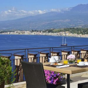 Hotel Atahotel Capotaormina 4* Katanija Sicilija Italija lokacija