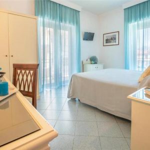 Hotel Ascot 4* Sorento Italija lokacija preporuka VOSa