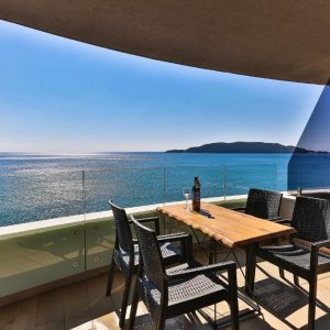 Apartments Maresia Luxury Sea View 5* Rafailovići Budva Crna Gora na plaži lux