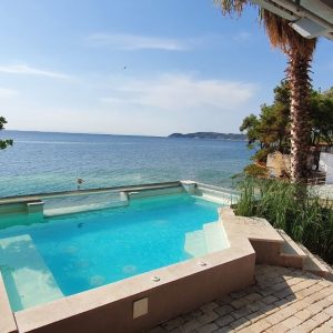 Vila Papaikonomu I Potos Tasos Grčka na plaži