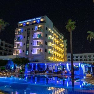 Anonymous Beach 96686