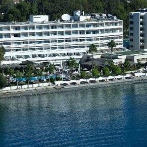 Hotel Atlantica Miramare Beach 4*, Limasol, Kipar, Hotel na plaži