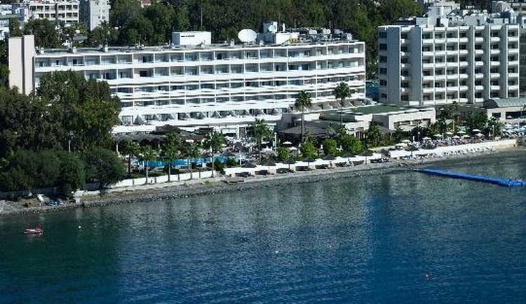 Hotel Atlantica Miramare Beach 4*, Limasol, Kipar, Hotel na plaži