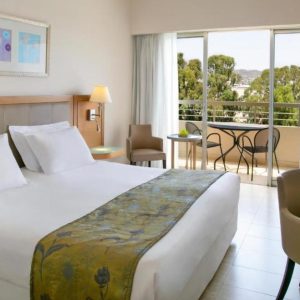 Hotel Atlantica Miramare Beach 4*, Limasol, Kipar, Hotel na plaži