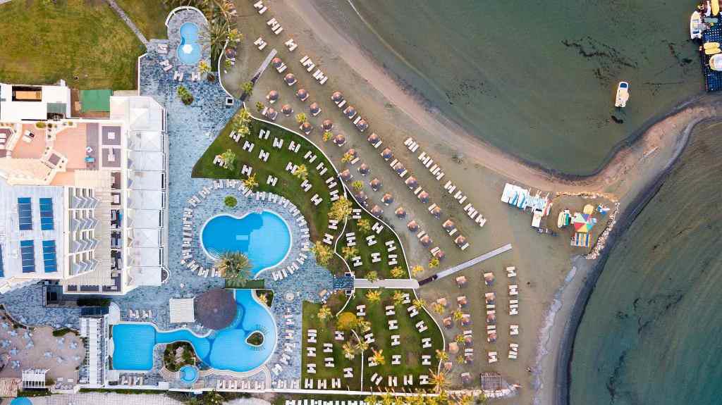 Hotel Golden Bay 5*, Larnaka, Kipar, Luksuzni hotel