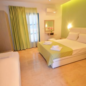 Apart hotel paraktio, Nea Kalikratija, Grčka