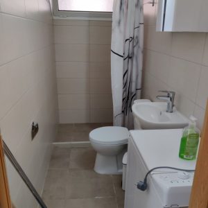 Apartmani kostas, Dionisos, Grčka