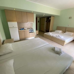 Vila j j apartments, Pefkohori, Grčka