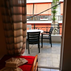 Vila kapolos ex vergina edipsos, Evija Grčka