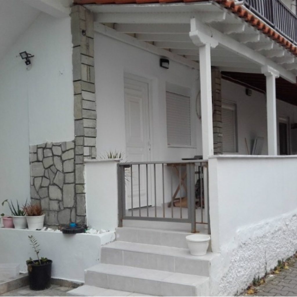 Vila mihail, Polihrono, Grčka