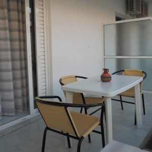 Vila kapolos ex vergina edipsos, Evija Grčka