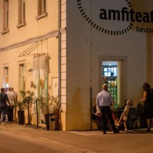 Wedding in Pula weddings wedding dinner catering cake sweet table newlyweds brides church agency Weddings in Istria 7 1024x683