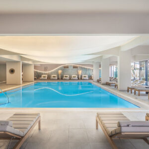 Padova hotel indoor pool overview
