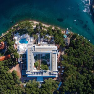 Rusan arhitektura hotel bellevue