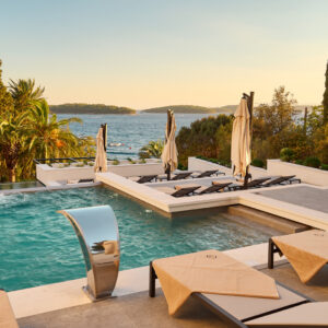 Hotel Moeesy 1500x844 44 hero