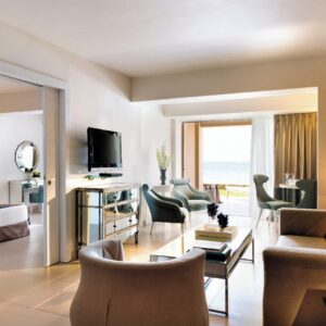 9 sb family one bedroom 03 2880x1920 159914438823 l
