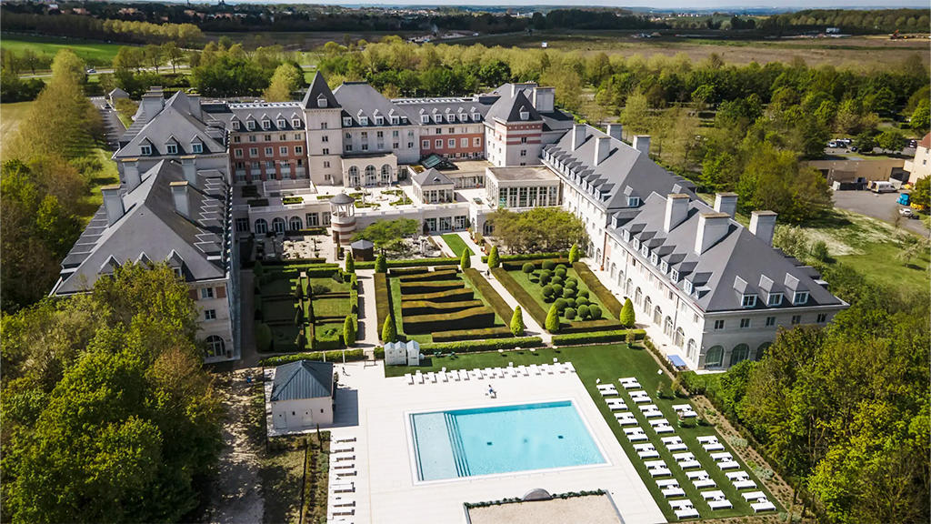 DREAM CASTLE HOTEL