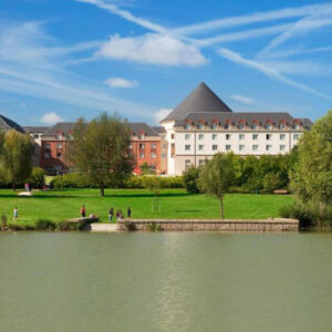 GRAND MAGIC HOTEL